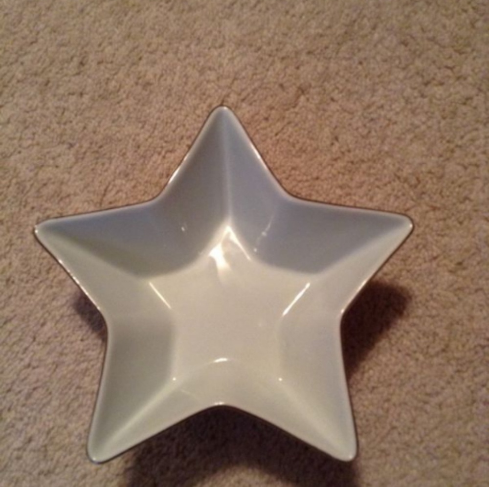 St Nicholas Square ceramic star dish